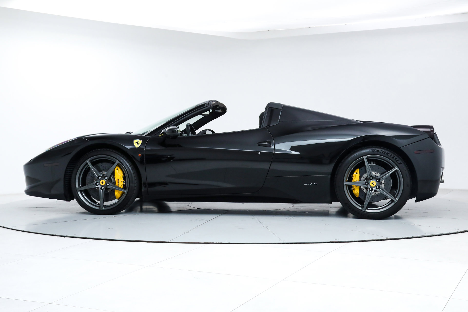 2013 Ferrari 458 Spider photo 4