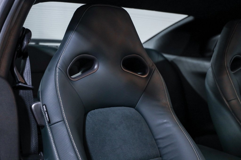 2021 Nissan GT-R Premium photo 27