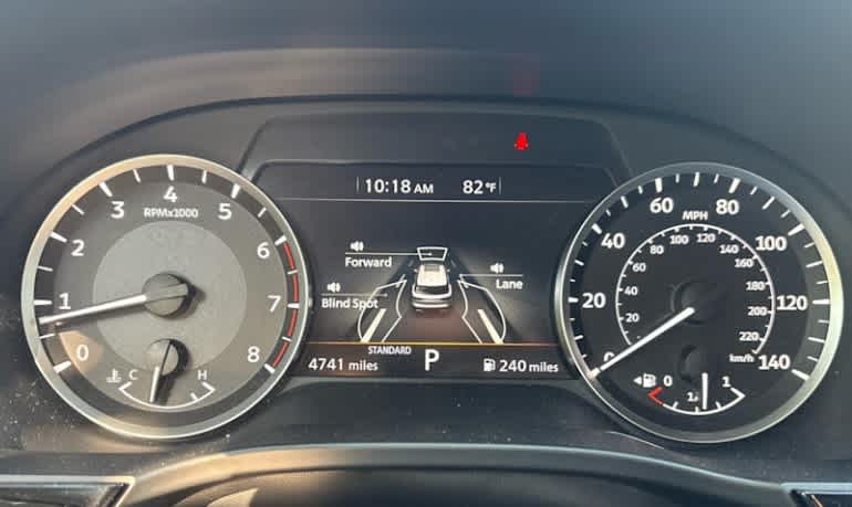 2025 Infiniti QX60 Pure photo 2