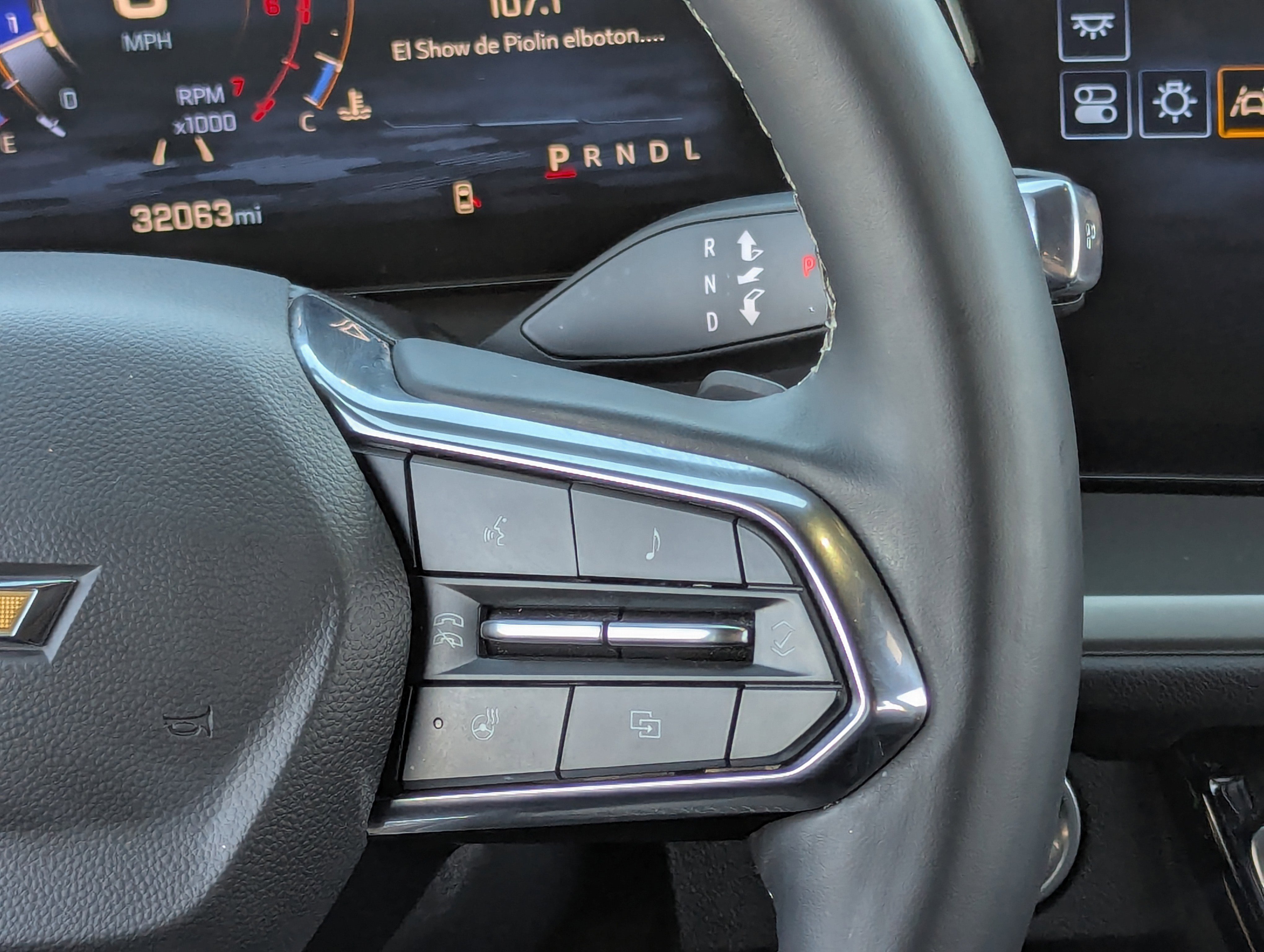 2024 Chevrolet Traverse photo 3