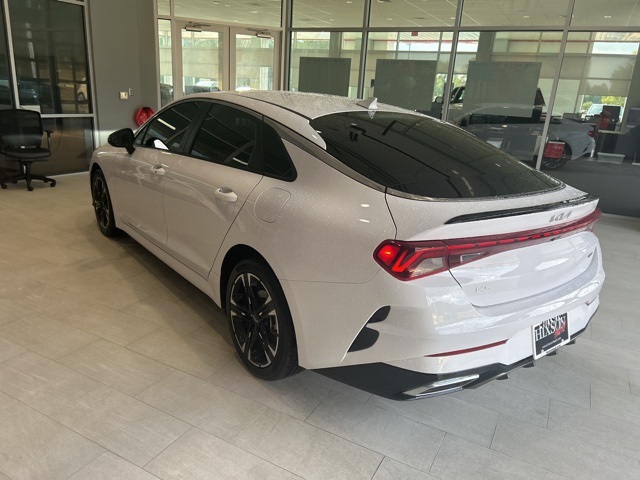 2024 Kia K5 GT-Line photo 4