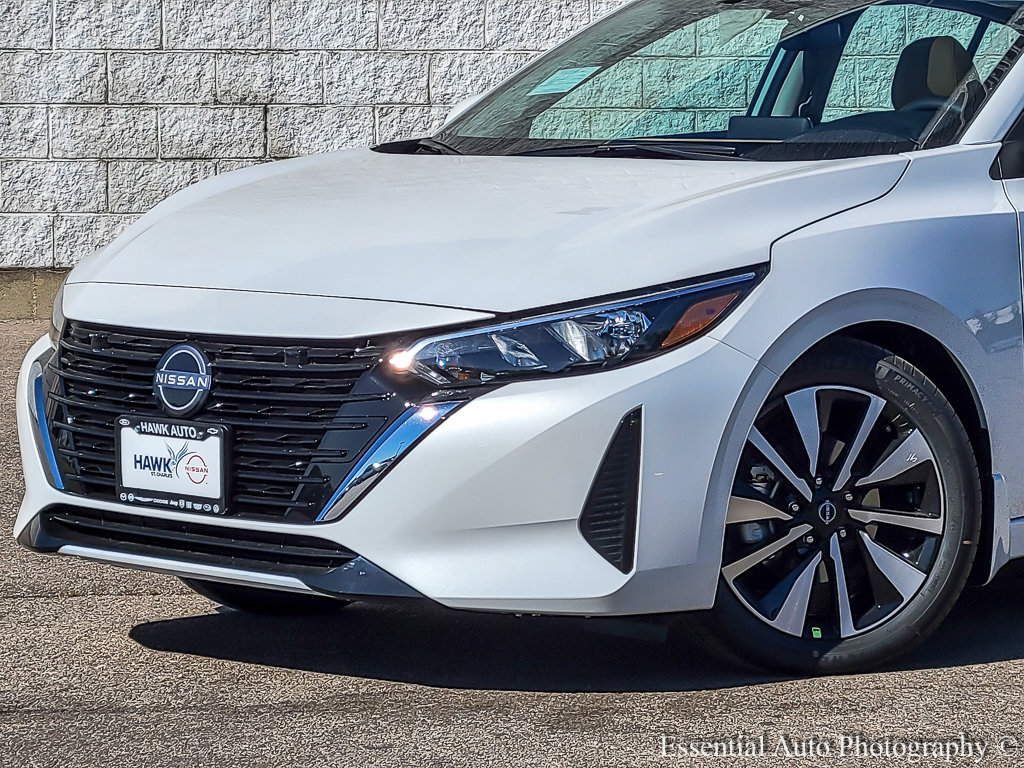 2025 Nissan Sentra SV photo 2