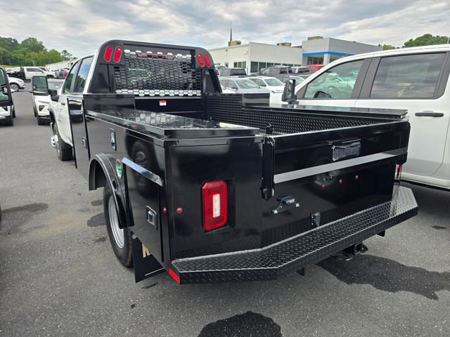 2025 Chevrolet Silverado 3500HD Work Truck photo 4