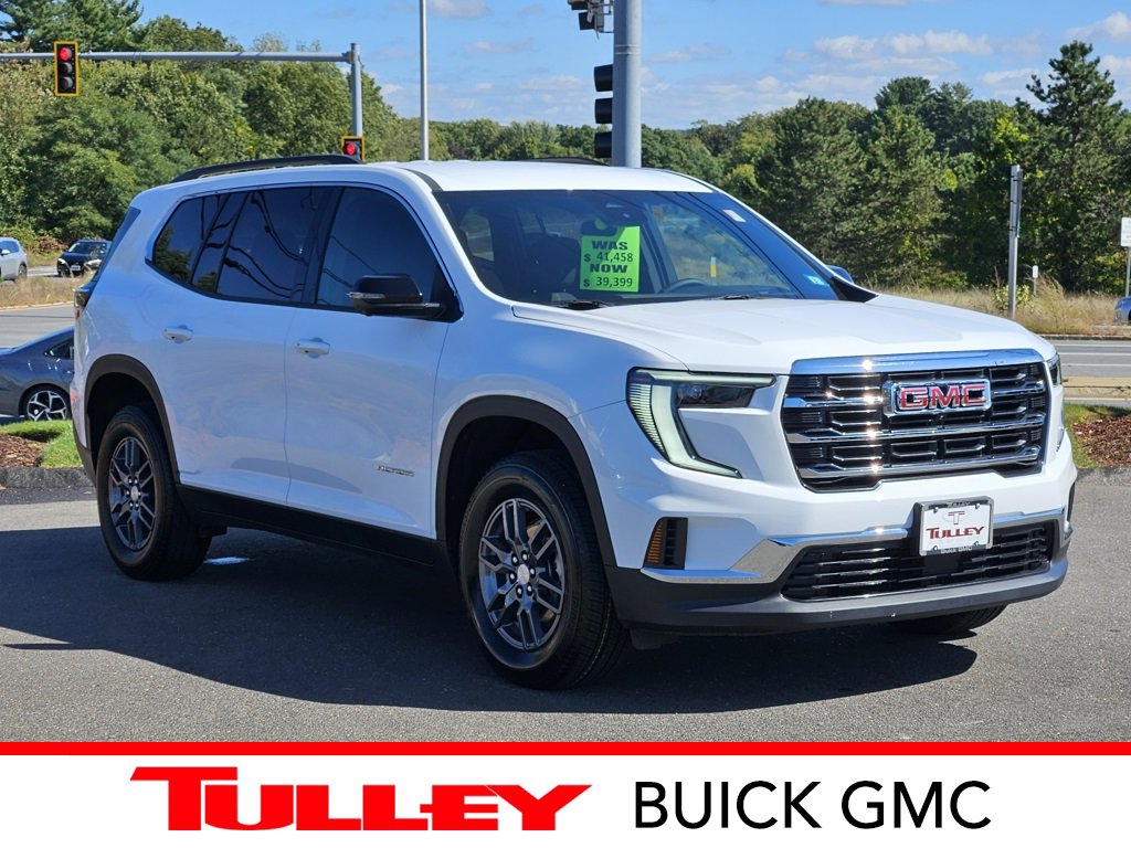 2025 GMC Acadia Elevation's photo