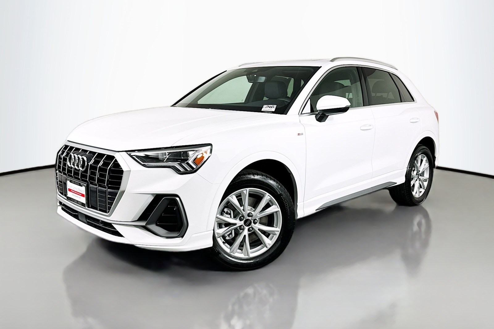 2025 Audi Q3 S Line Premium's photo