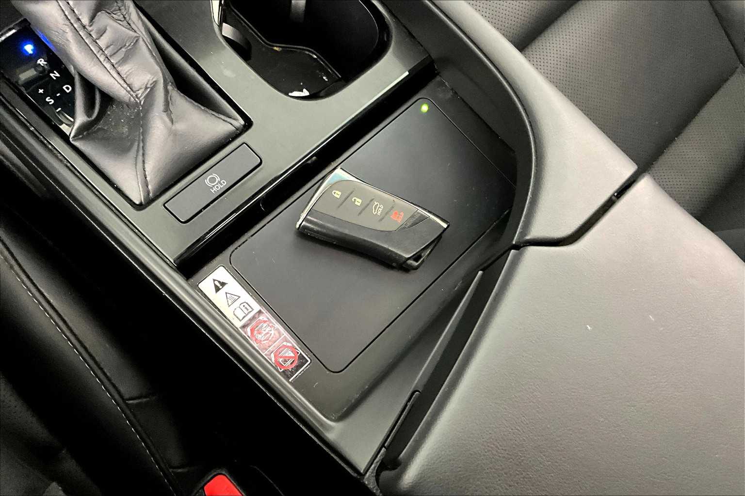 2023 Lexus ES Premium photo 13