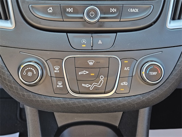 2023 Chevrolet Malibu LS photo 19