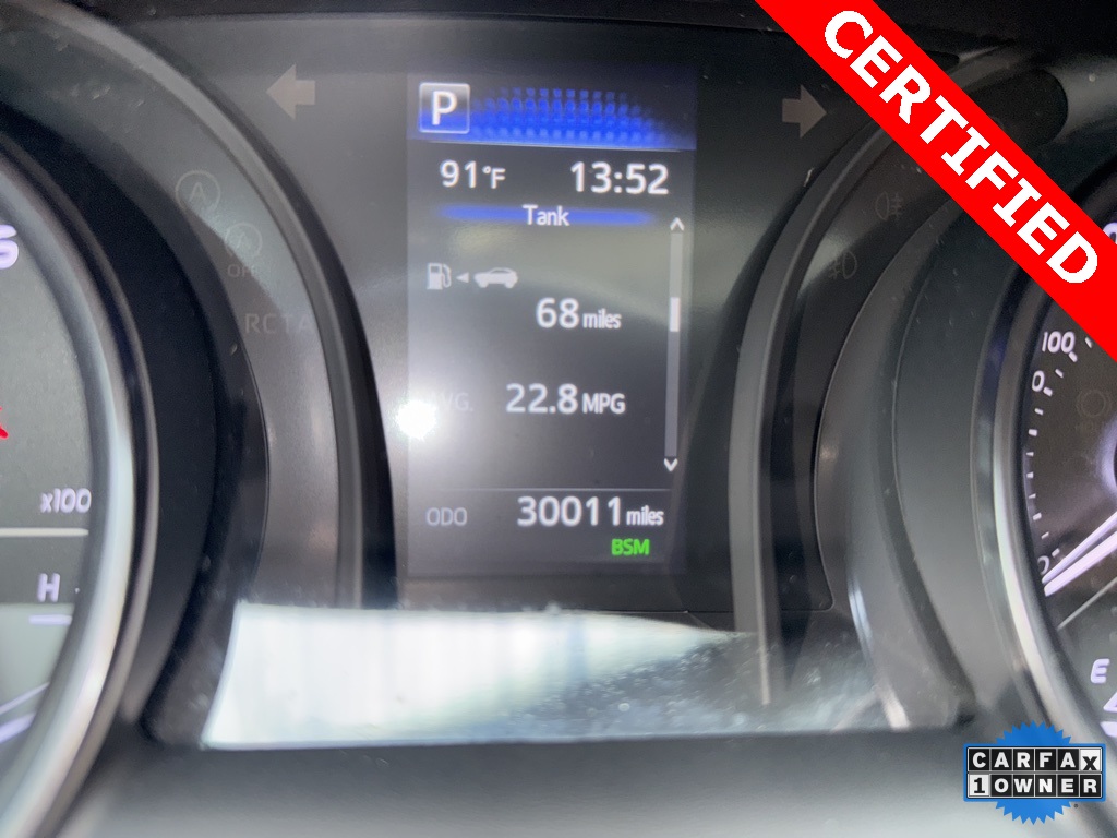 2024 Toyota Camry SE photo 12