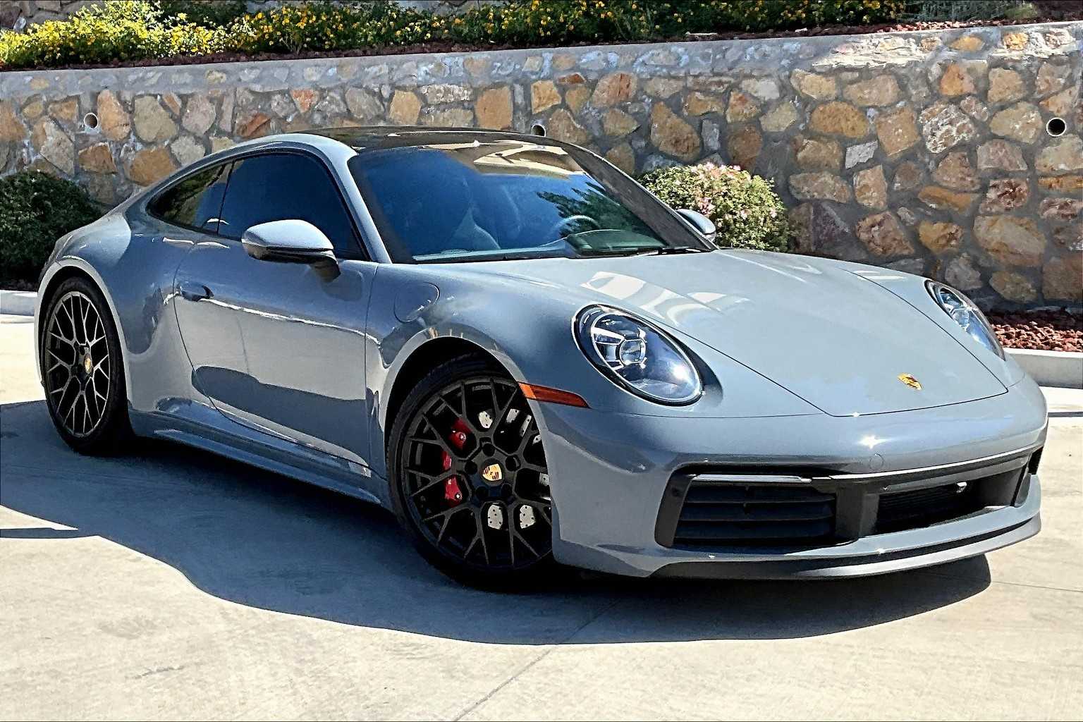 2024 Porsche 911 S photo 9