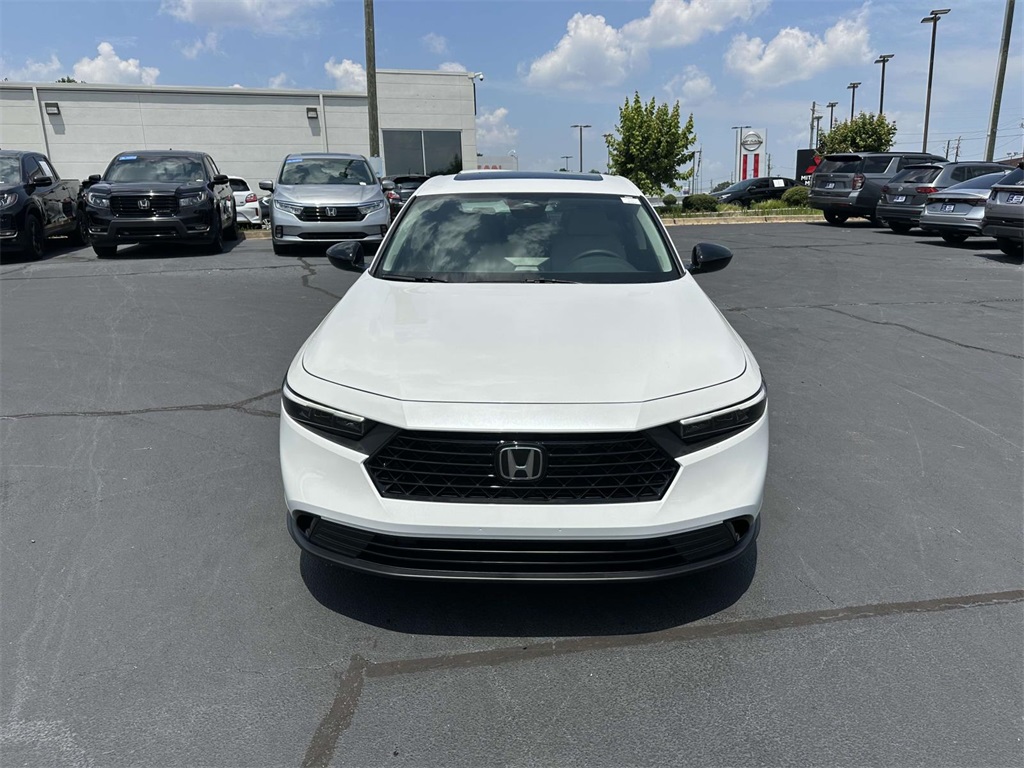 2025 Honda Accord SE photo 2