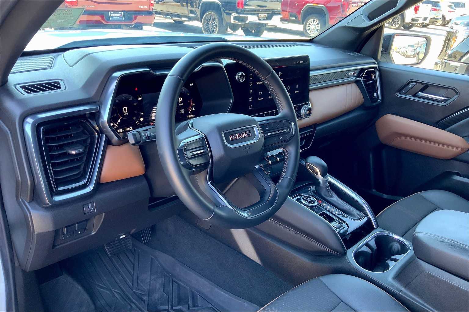 2024 Gmc Canyon AT4 photo 17
