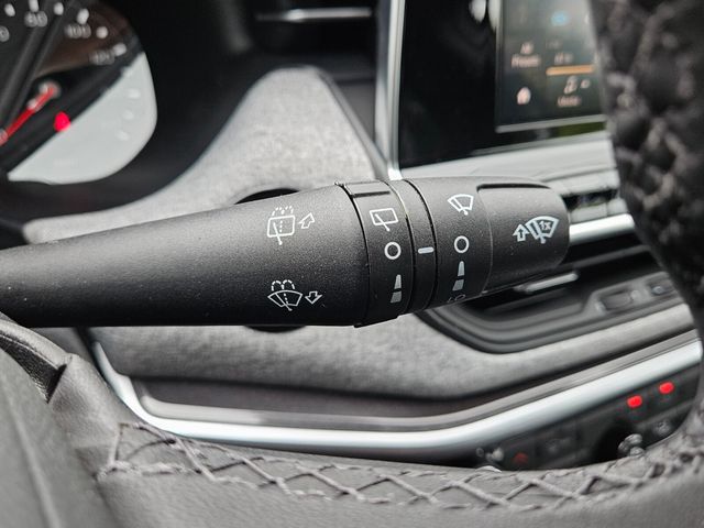 2025 Jeep Compass Latitude photo 23