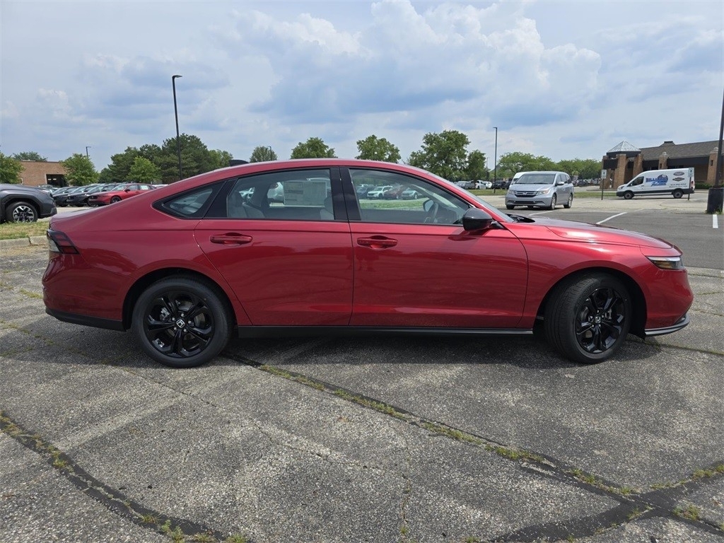 2025 Honda Accord SE photo 14