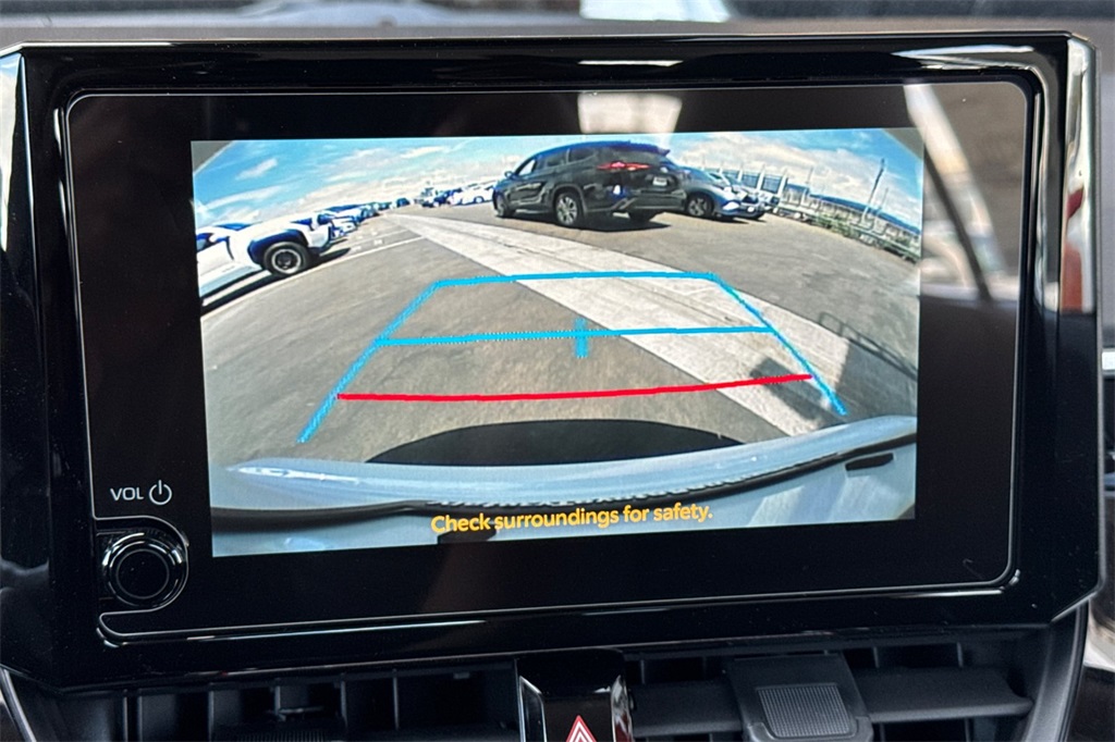 2025 Toyota Corolla LE photo 15