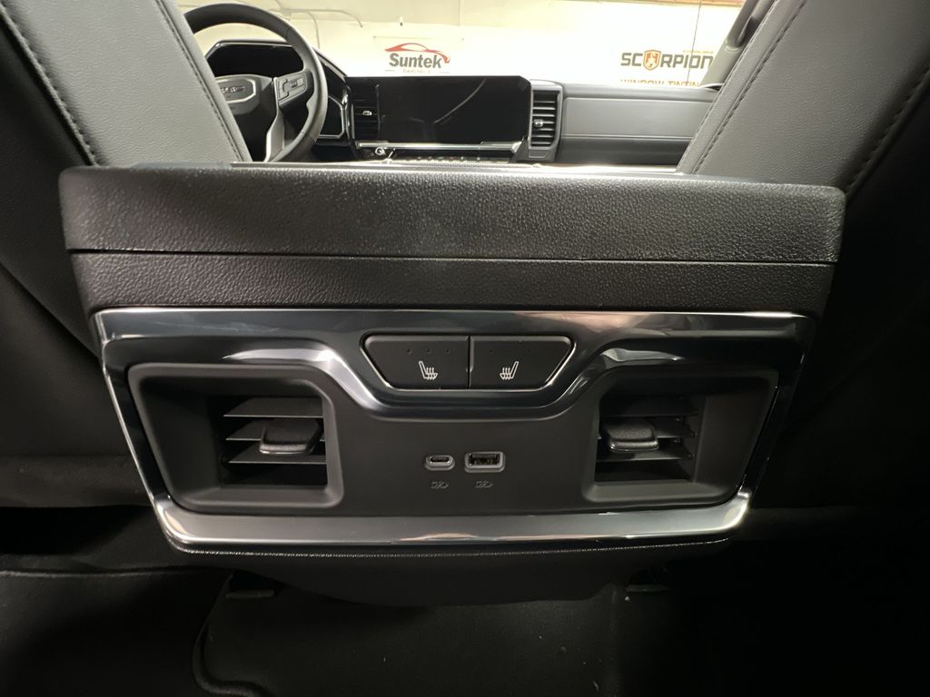 New 2025 White Frost Tricoat GMC SLT image 22