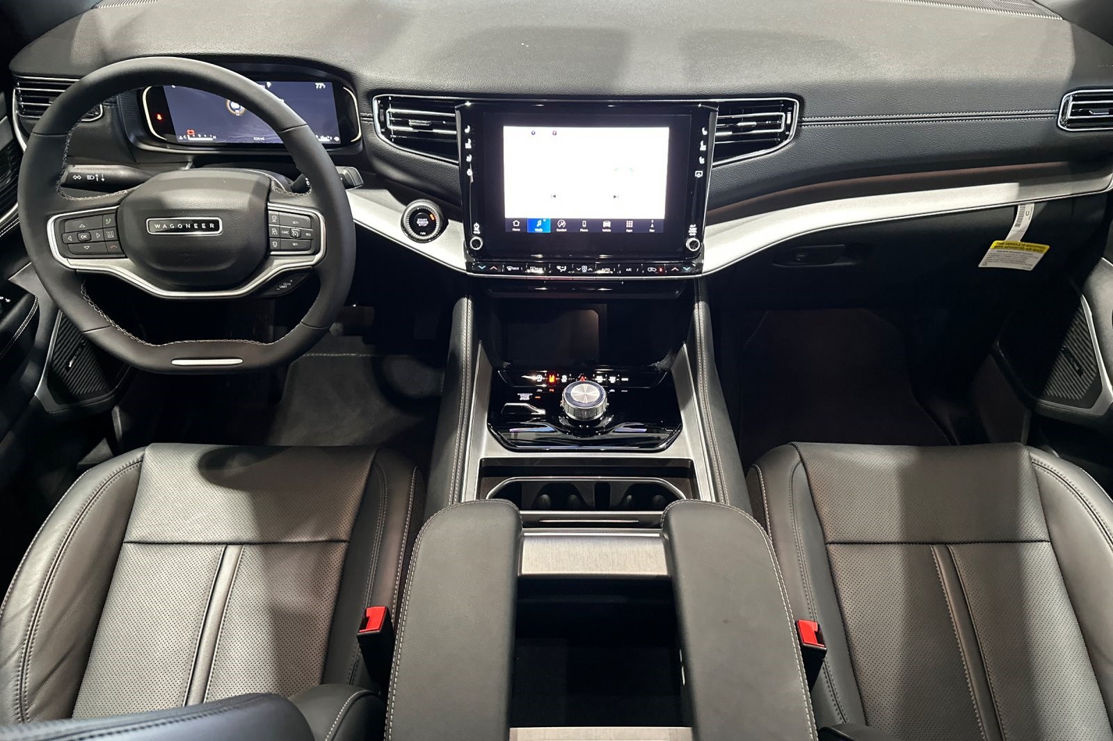 2025 Jeep Wagoneer Base photo 13