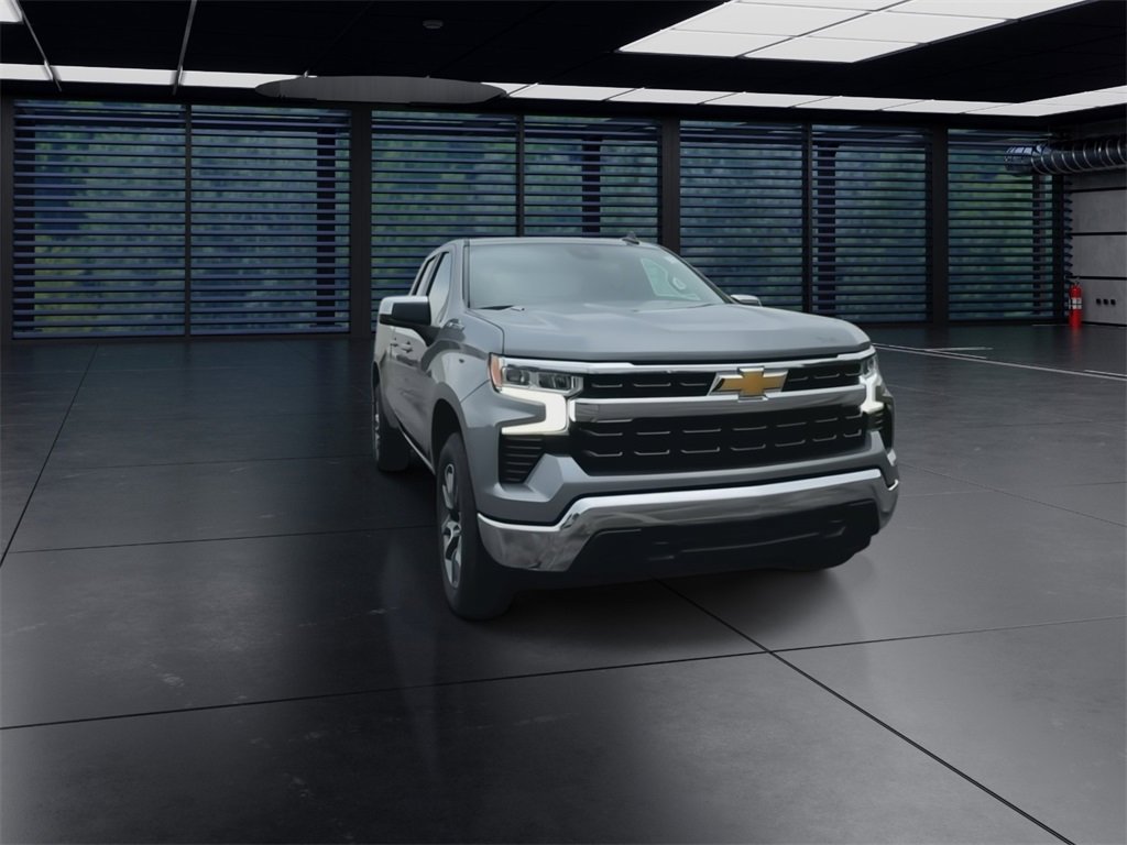 2026 Chevrolet Silverado 1500 LT photo 2