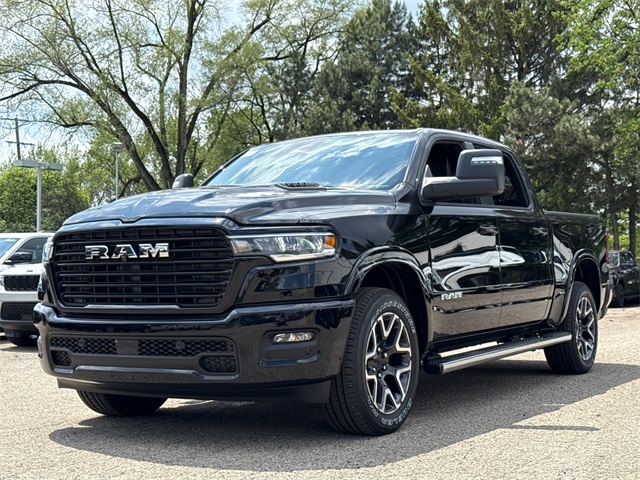 2025 Ram 1500 Laramie photo 10