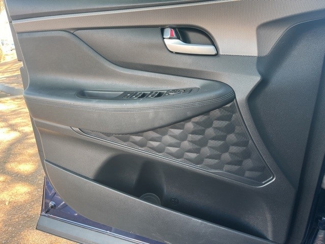 2020 Hyundai Santa Fe SE photo 6