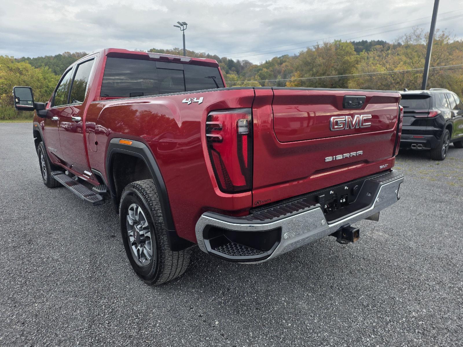 2024 Gmc Sierra 2500 HD SLT photo 2
