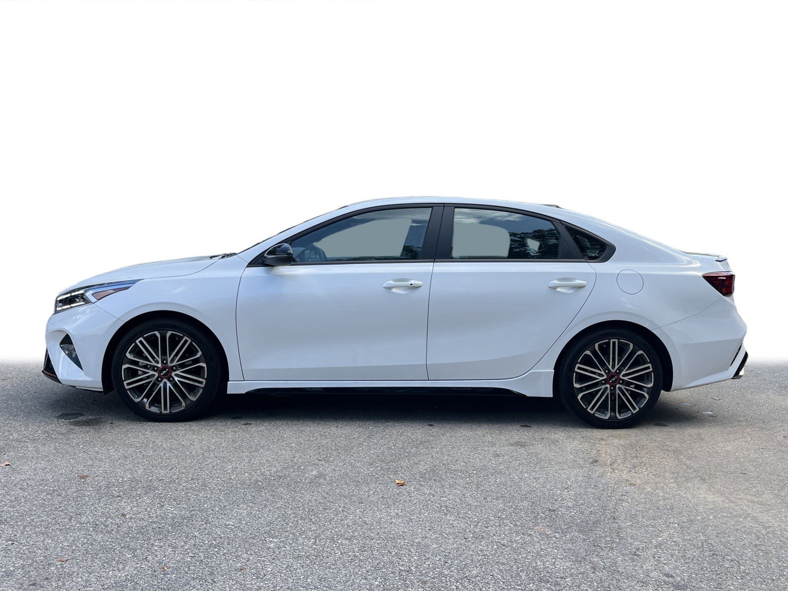 2023 Kia Forte GT photo 5