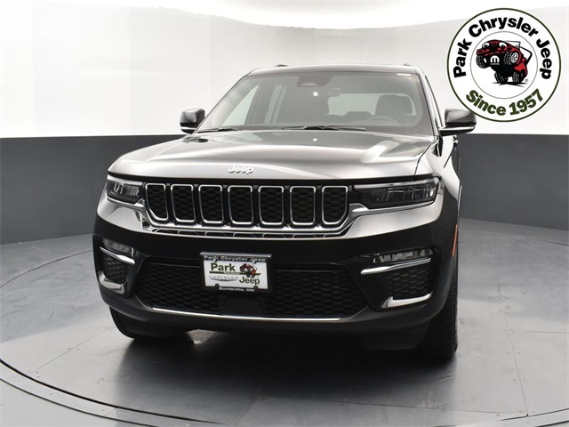 2025 Jeep Grand Cherokee Limited photo 2
