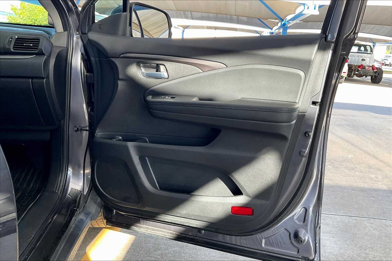 2021 Honda Pilot Special Edition photo 20