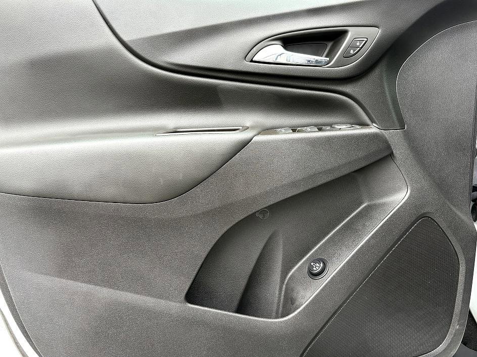 2023 Chevrolet Equinox LT photo 15