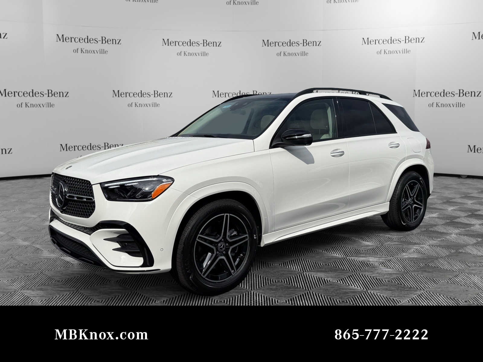 2026 Mercedes-Benz GLE GLE450E's photo