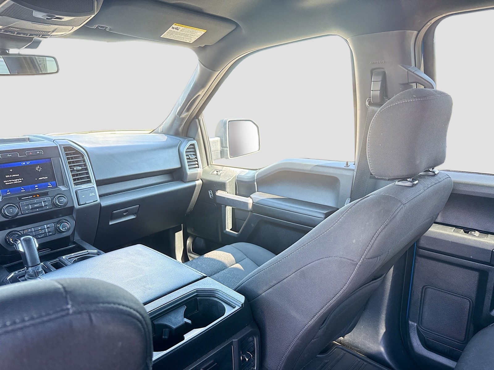 2019 Ford F-150 XLT photo 20