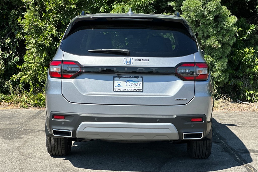 2025 Honda Pilot Touring photo 5