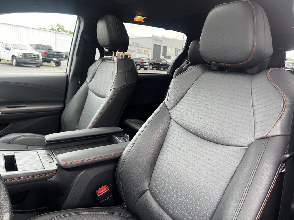 2022 Toyota Sienna XSE photo 4