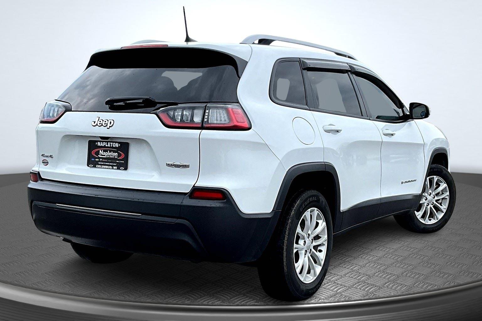Used 2021 Jeep Cherokee Latitude with VIN 1C4PJMCB4MD191372 for sale in Columbus, WI