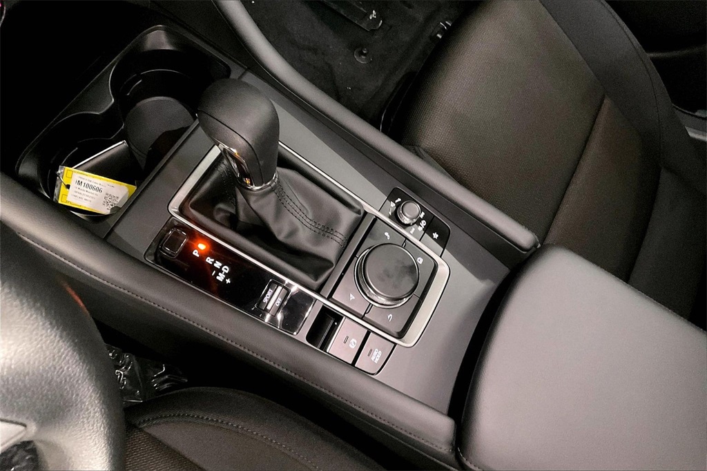 2026 MAZDA MAZDA3 - Image 6