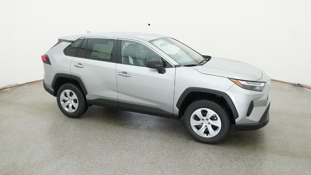 2025 Toyota RAV4 LE photo 27