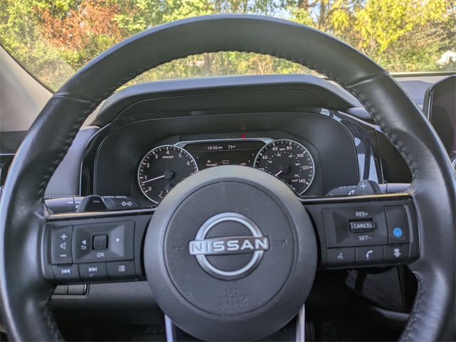 2022 Nissan Pathfinder SV photo 12