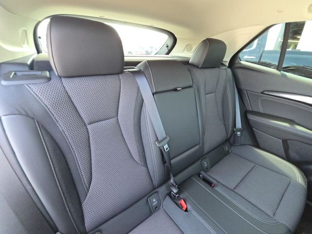 2023 Buick Envision Preferred photo 9