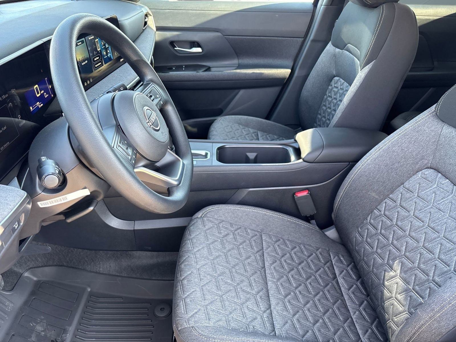 2026 Nissan Kicks SV photo 5