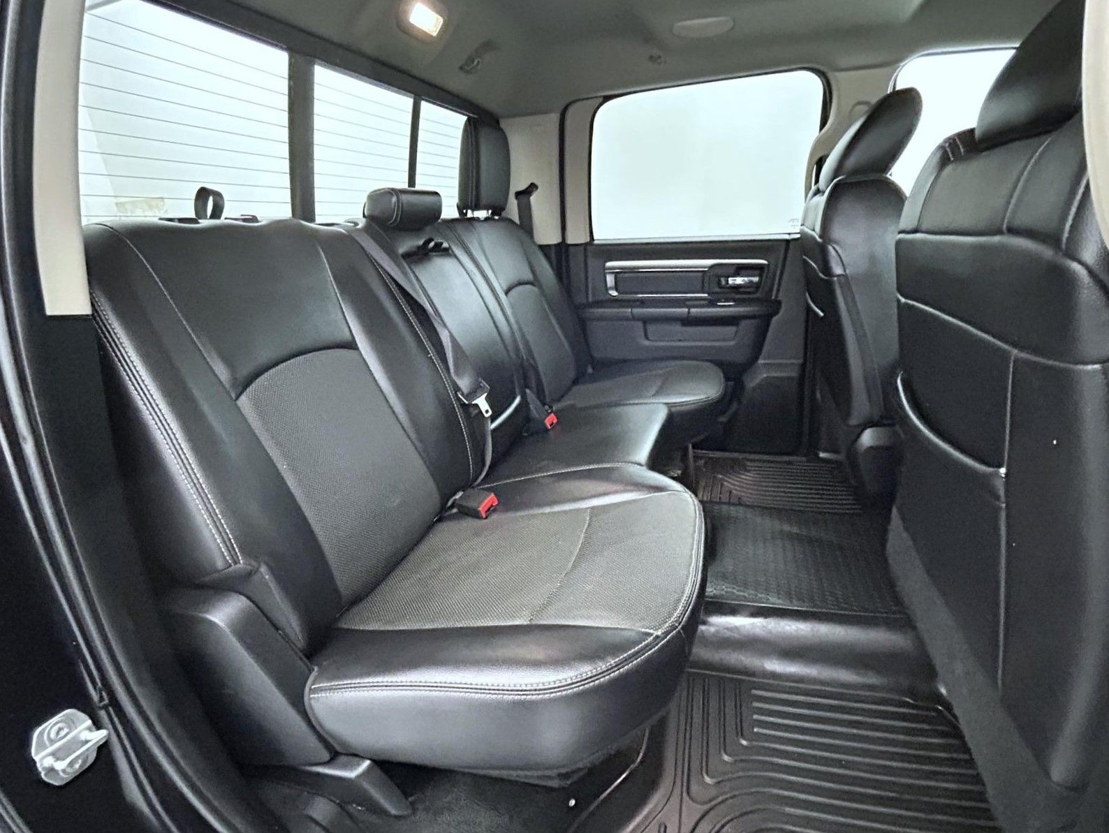 2017 Ram 1500 Sport photo 18