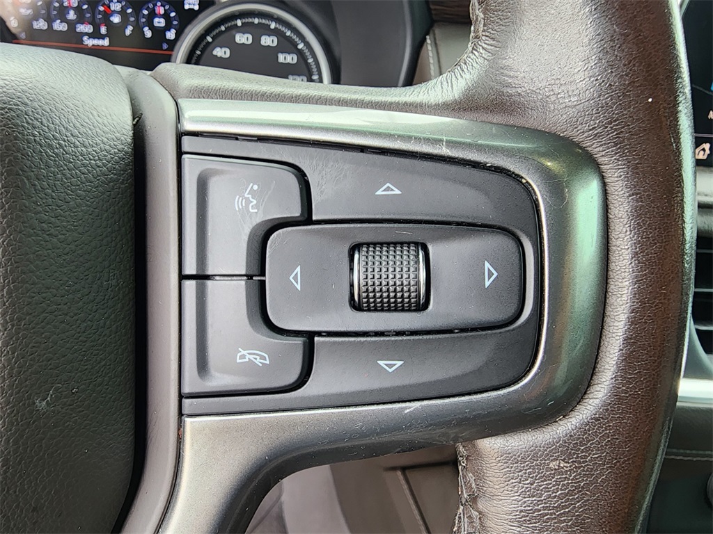 2021 Chevrolet Suburban Z71 photo 19