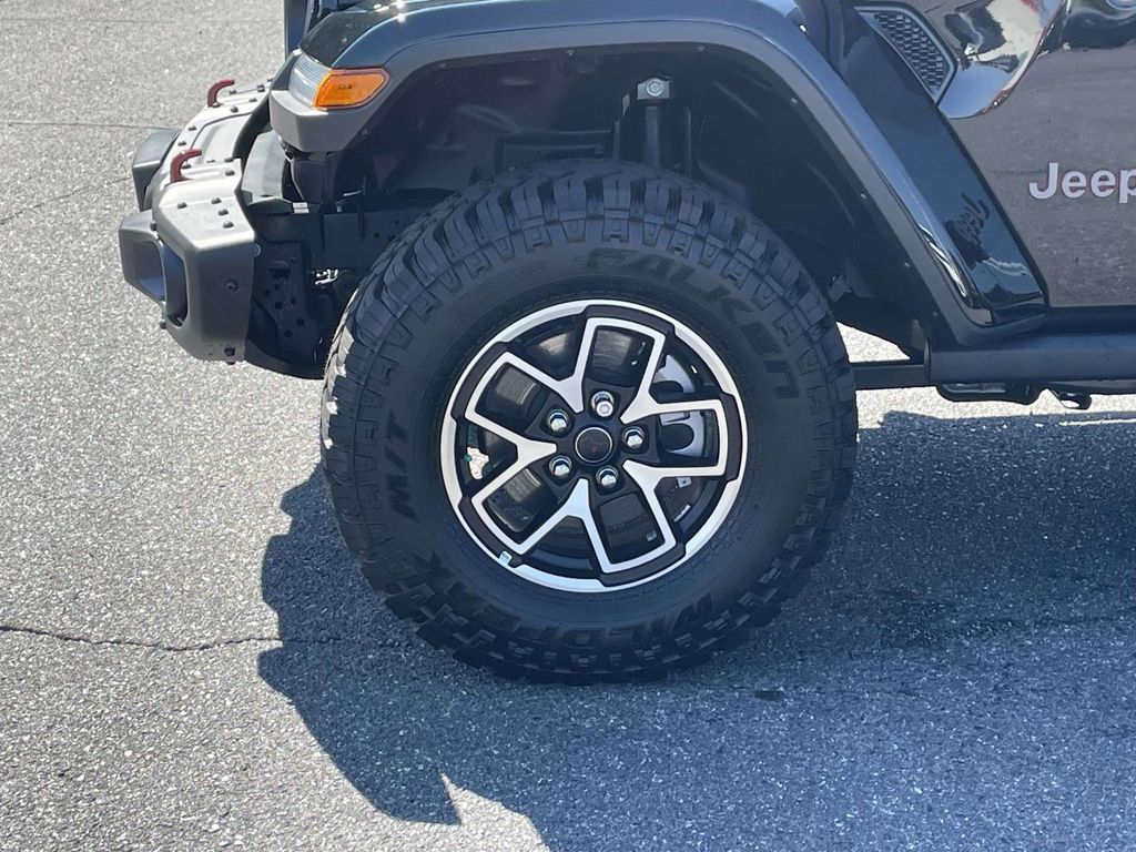 2025 Jeep Gladiator Rubicon photo 9
