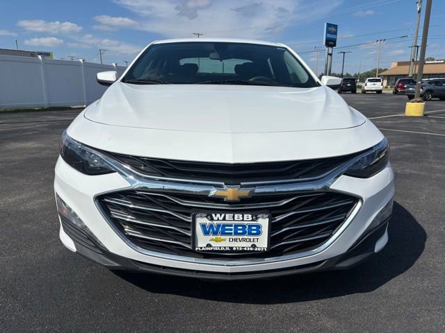 2022 Chevrolet Malibu 1LT photo 2
