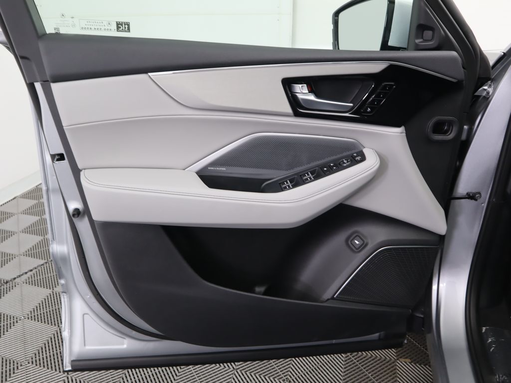 2026 Acura MDX Technology photo 26