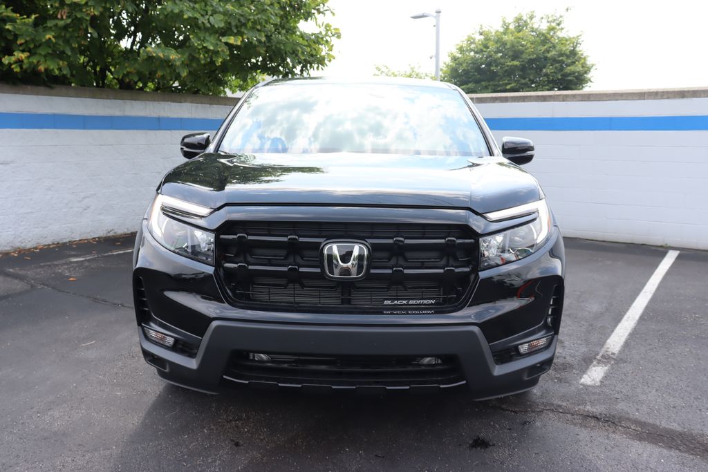 2025 Honda Ridgeline Black Edition photo 7