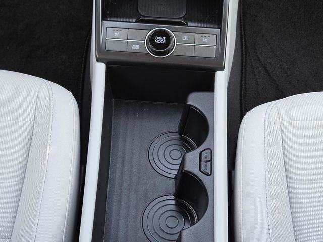 2024 Hyundai Kona SEL photo 11