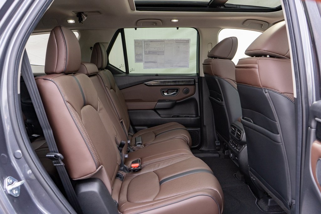 2025 Honda Pilot Elite photo 14