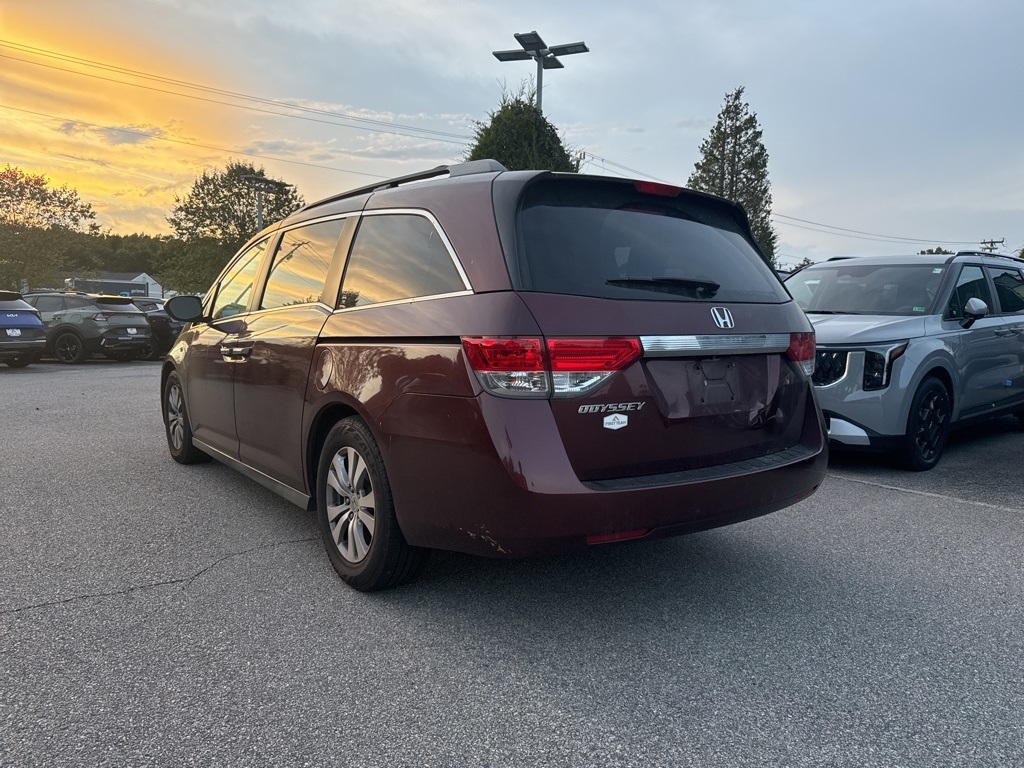 2016 Honda Odyssey EX-L photo 2