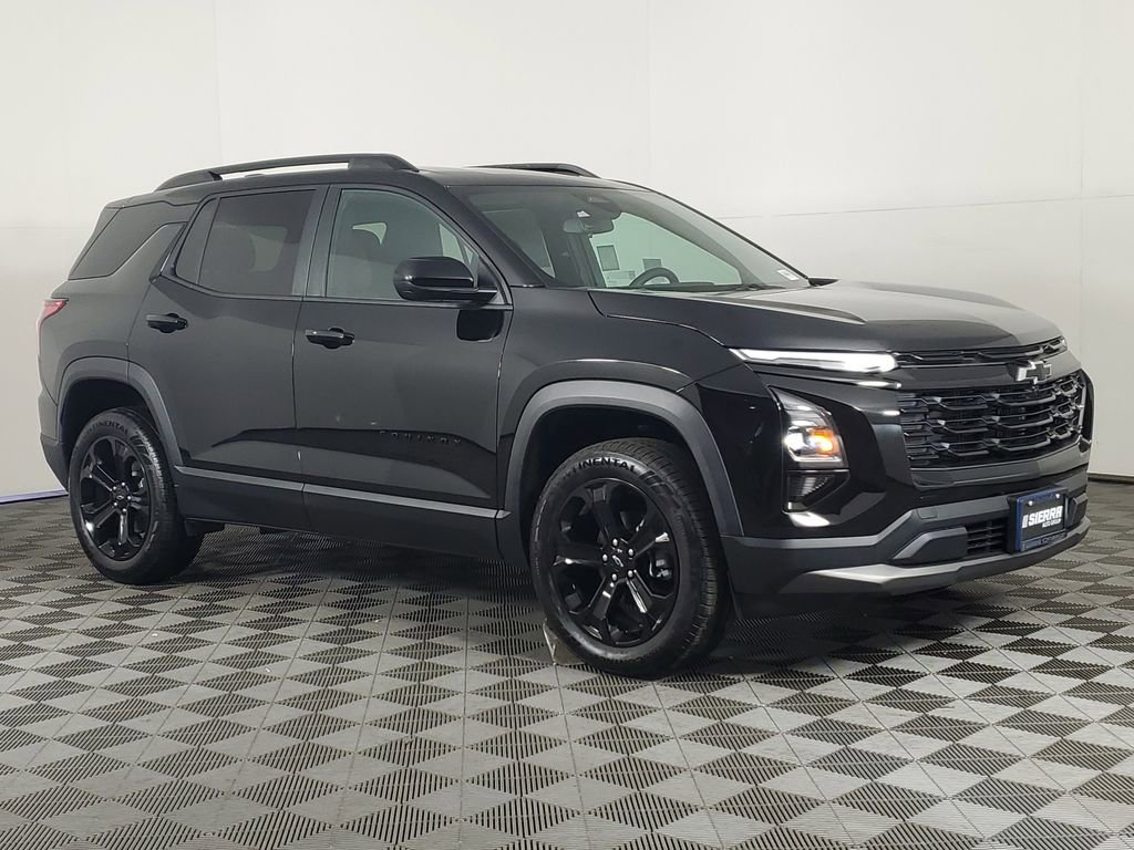 2026 Chevrolet Equinox photo 2