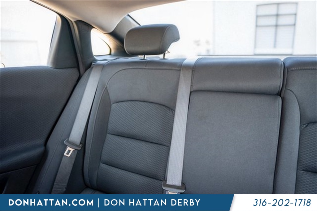 2023 Chevrolet Malibu 1LT photo 16