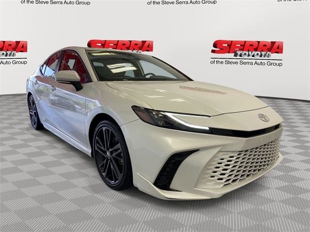 2025 Toyota Camry XSE's photo